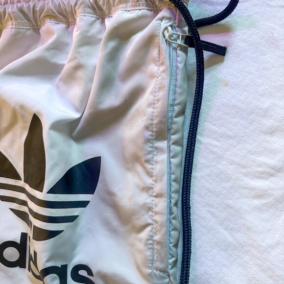 Adidas Originals Trefoil Drawstring Sackpack Black Gym Bag Unisex -AC096 - Picture 2 of 7